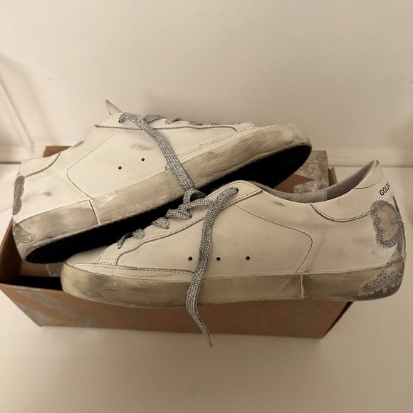 Golden Goose Sneakers, Size 40 - Picture 3 of 8